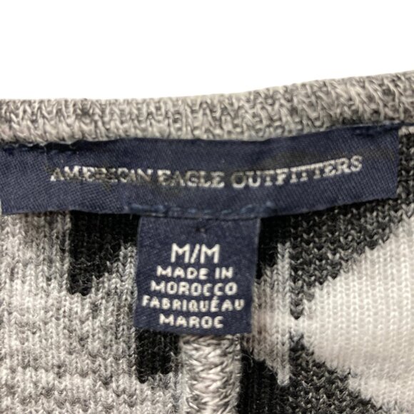 American Eagle Open Cardigan Wrap,‎ Size Medium, Southwestern Aztec Geometric - Picture 2 of 11